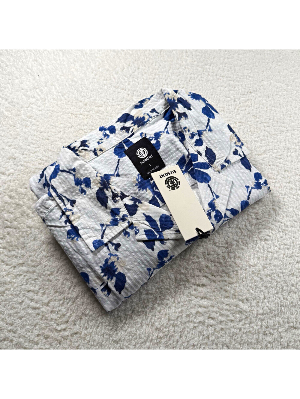 Element Men’s Floral Shirt Large NWT Navy White Camp Collar Short Sleeve